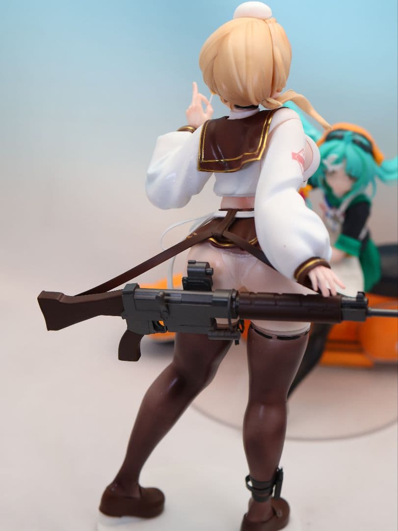 勝利の女神：NIKKE ブレッディ　ガレージキット　完成品