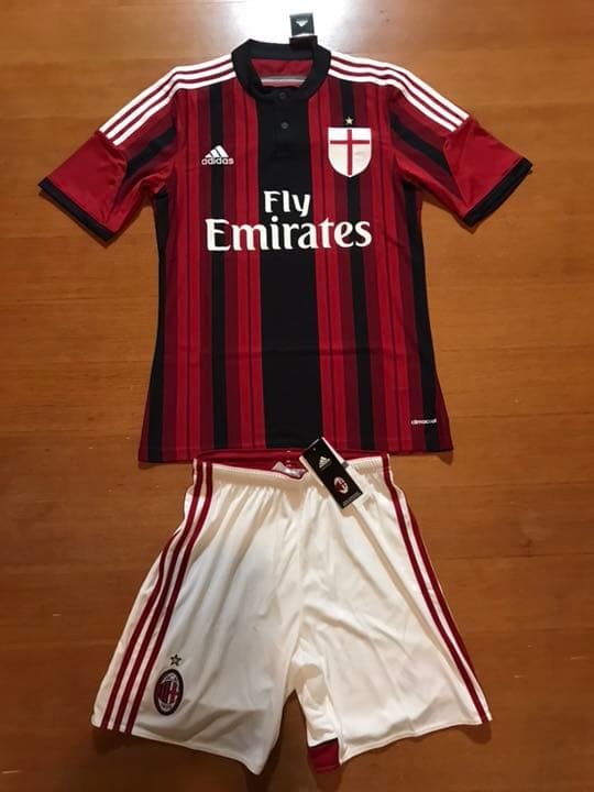 新品正規adidasACミラン「10」本田圭佑 Mユニフォームゲームショーツ2点