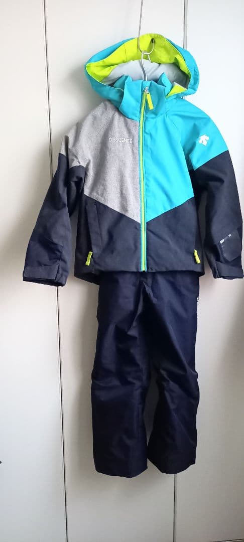 DESCENTE　スキーウェア　130