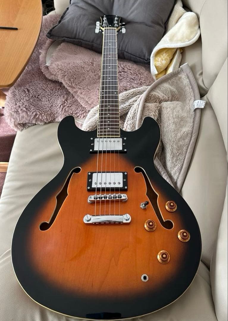 (中古) セミアコ　エレキギター (メーカー不明)サンバースト