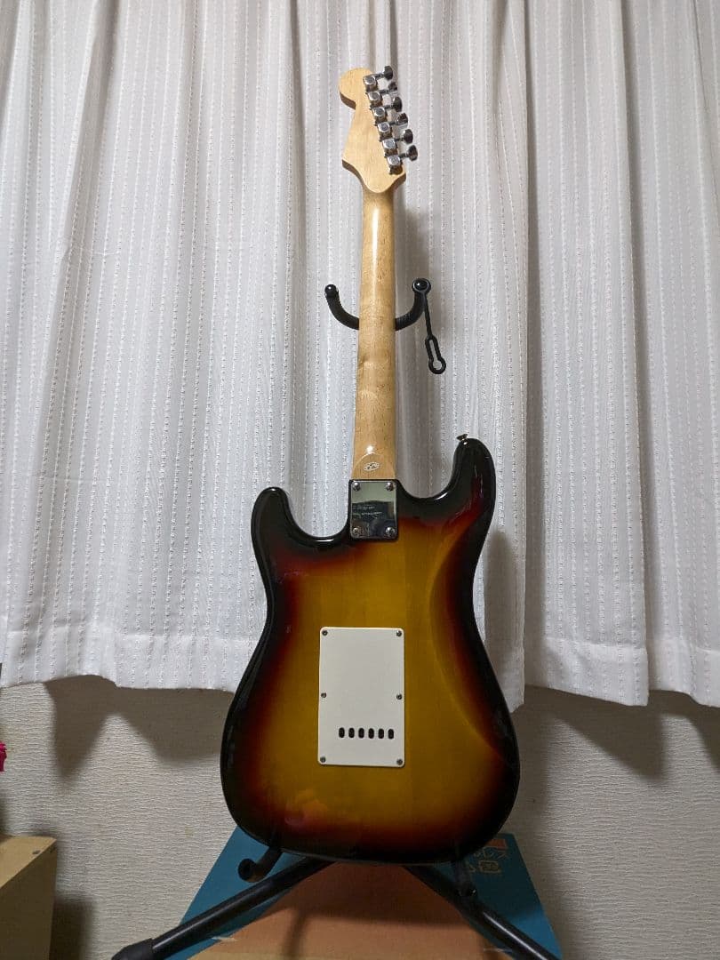 SELDER ストラトキャスター エレキギター サンバースト