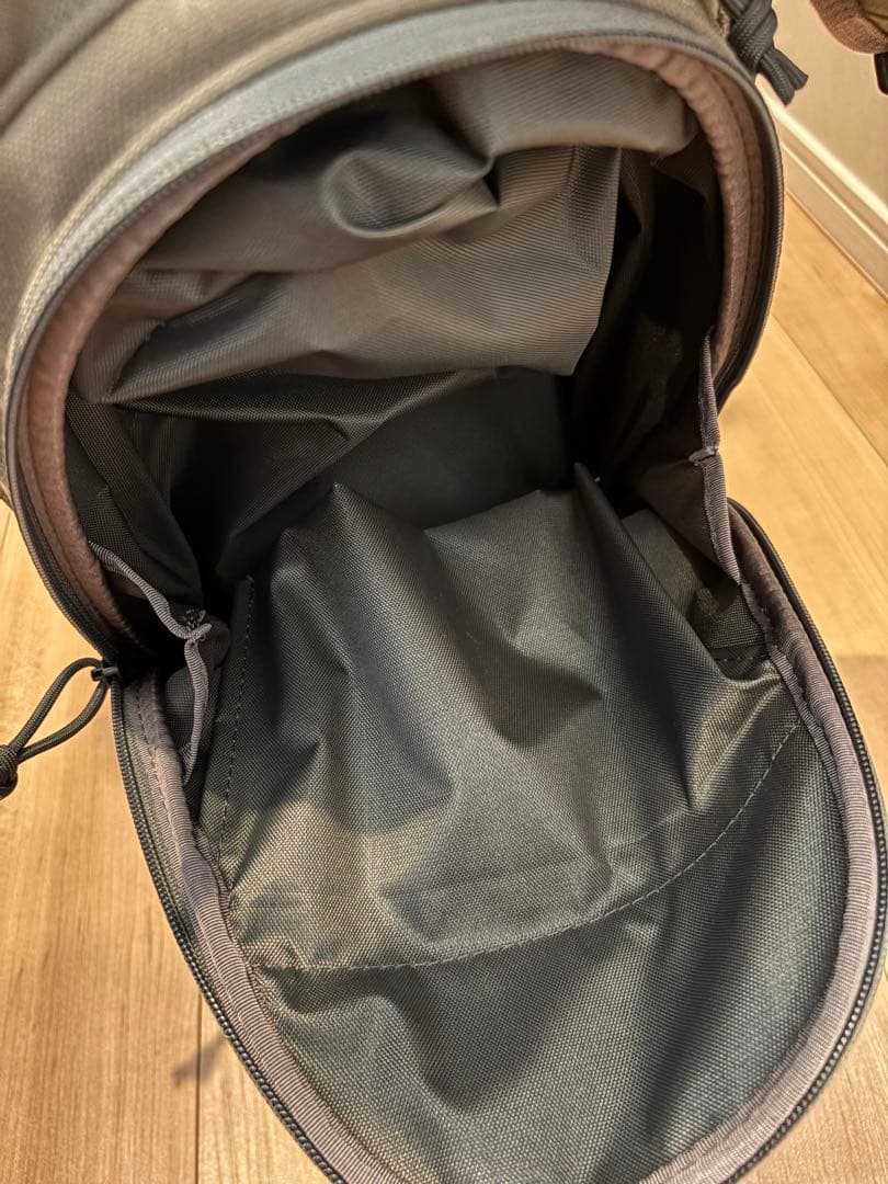 【美品】　BRIEFING キャディバッグ　レンジャーグリーン