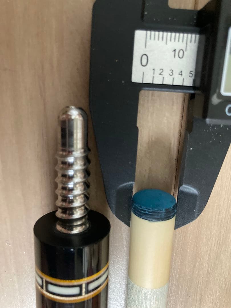 ビリヤードキュー　HOW FH series AP 美品　値下げ不可