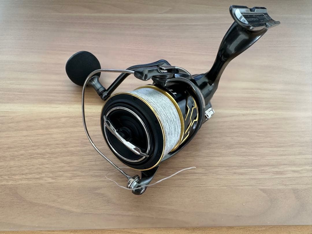 シマノ TWIN POWER C5000XG スピニングリール