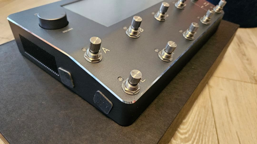 ギター neural dsp quad cortex