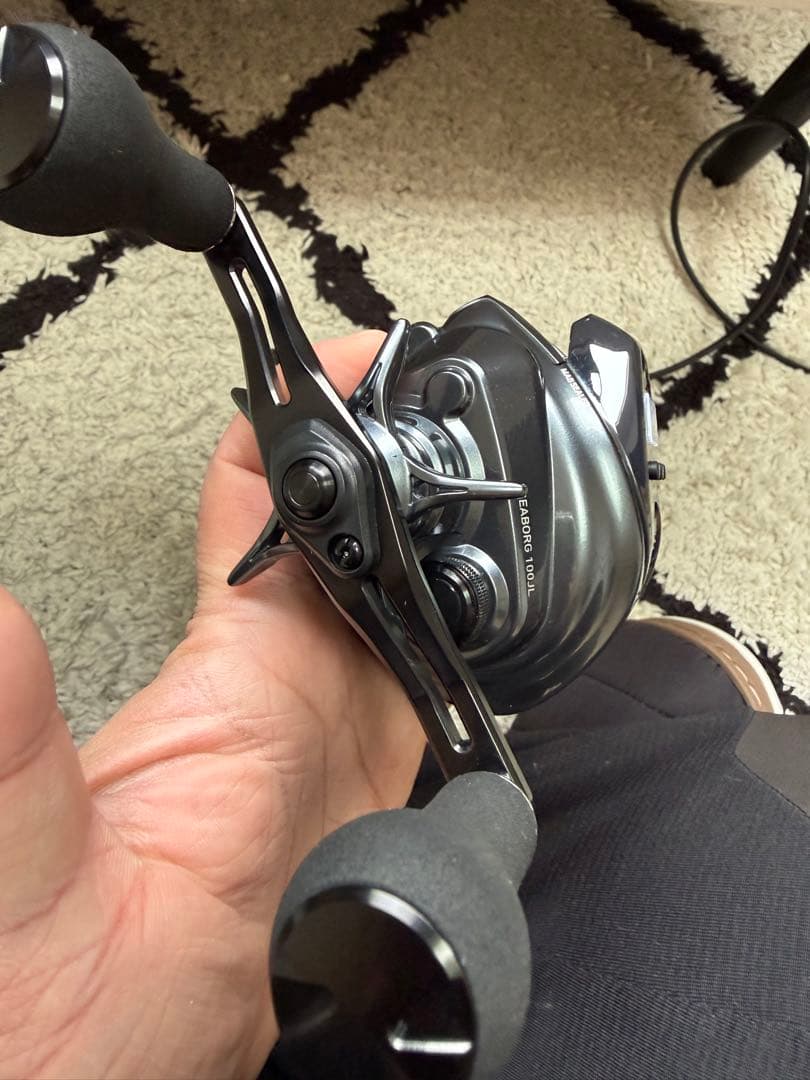 SEABORG 100J L 電動リール