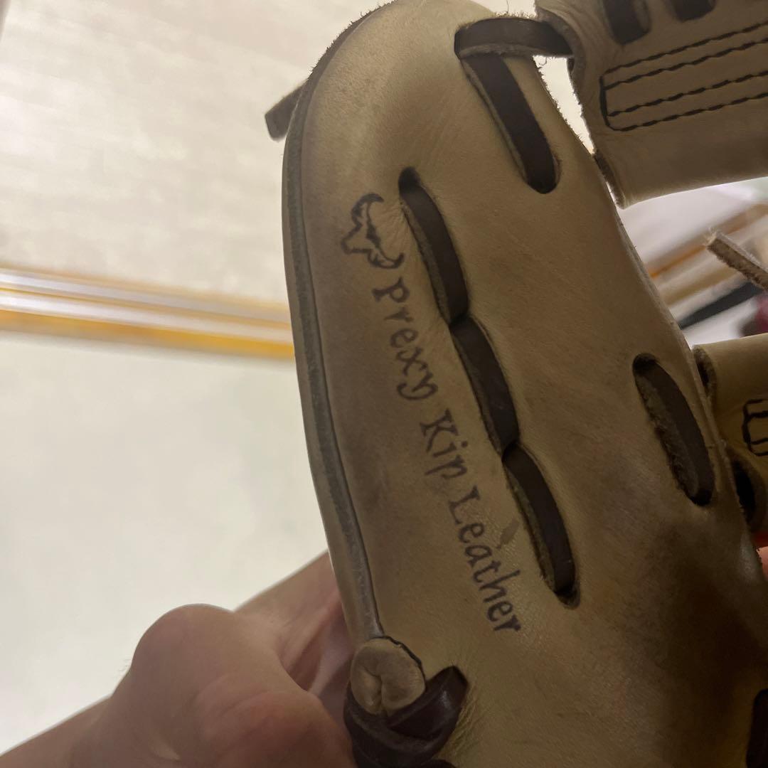 ミズノプロ硬式内野手用グローブ