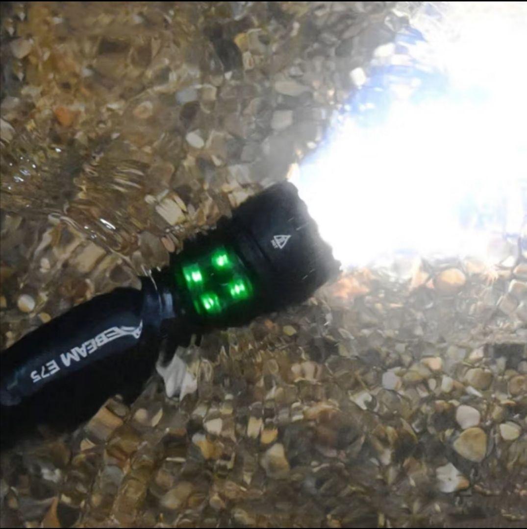 最終値下げAcebeam E75懐中電灯高CRI 5000K -3000ルーメン