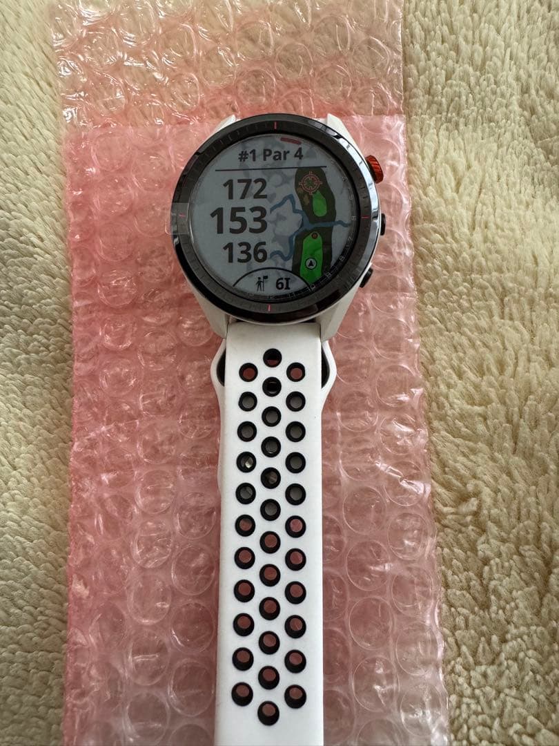 【美品】GARMIN Approach S62 ホワイト　ガーミン ゴルフ