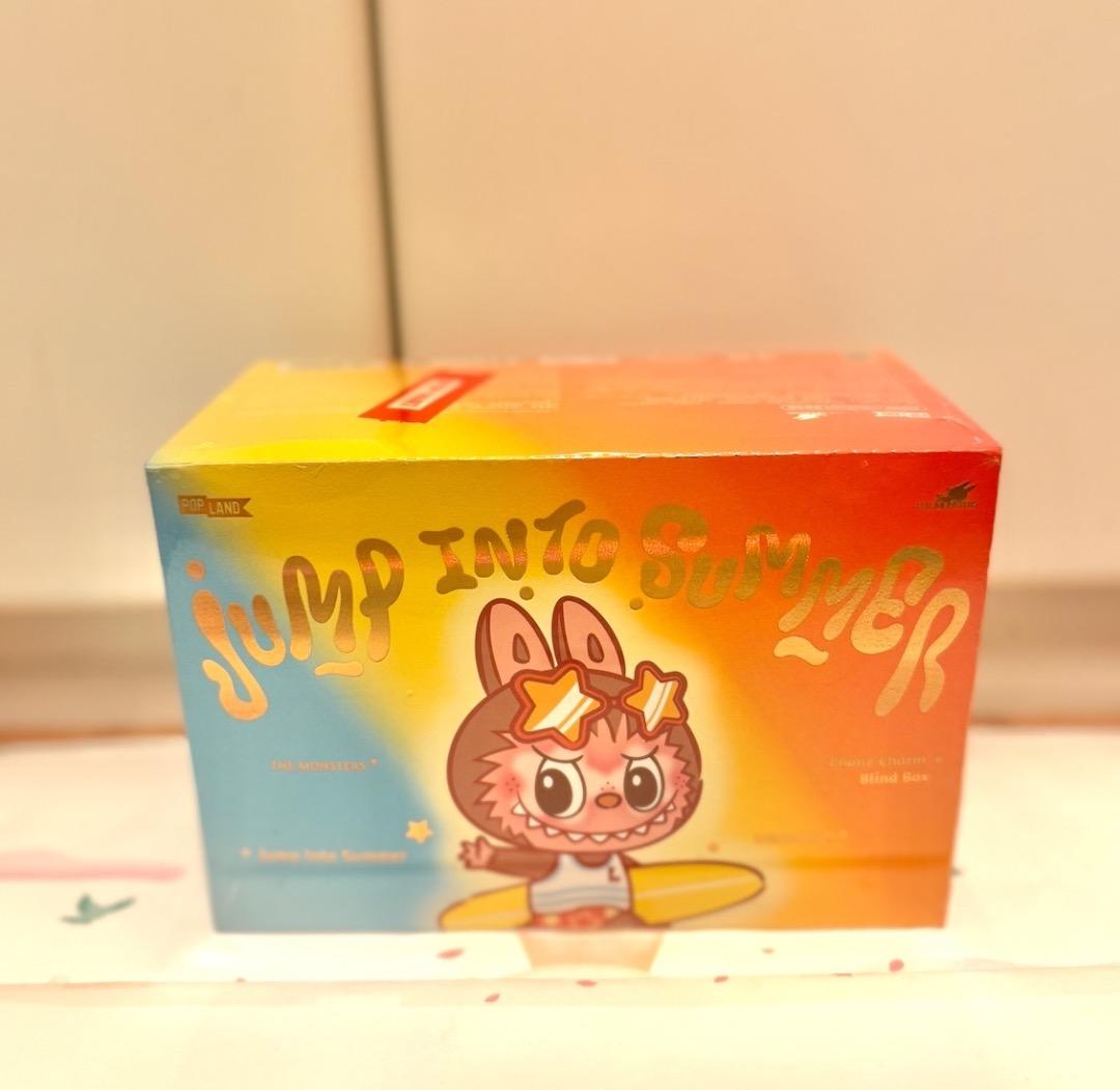 POP LAND限定LabubuJump Into Summer