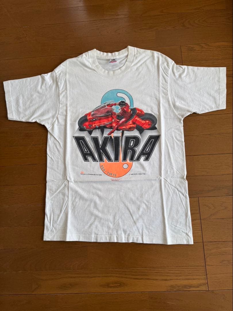 AKIRA Tシャツ L.ホワイト.フルーツタグ.1980.コピーライト.当時物