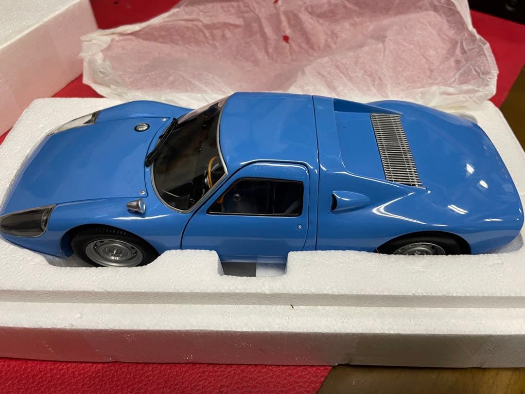 ミニチャンプス　ポルシェ904 GTSレーシング