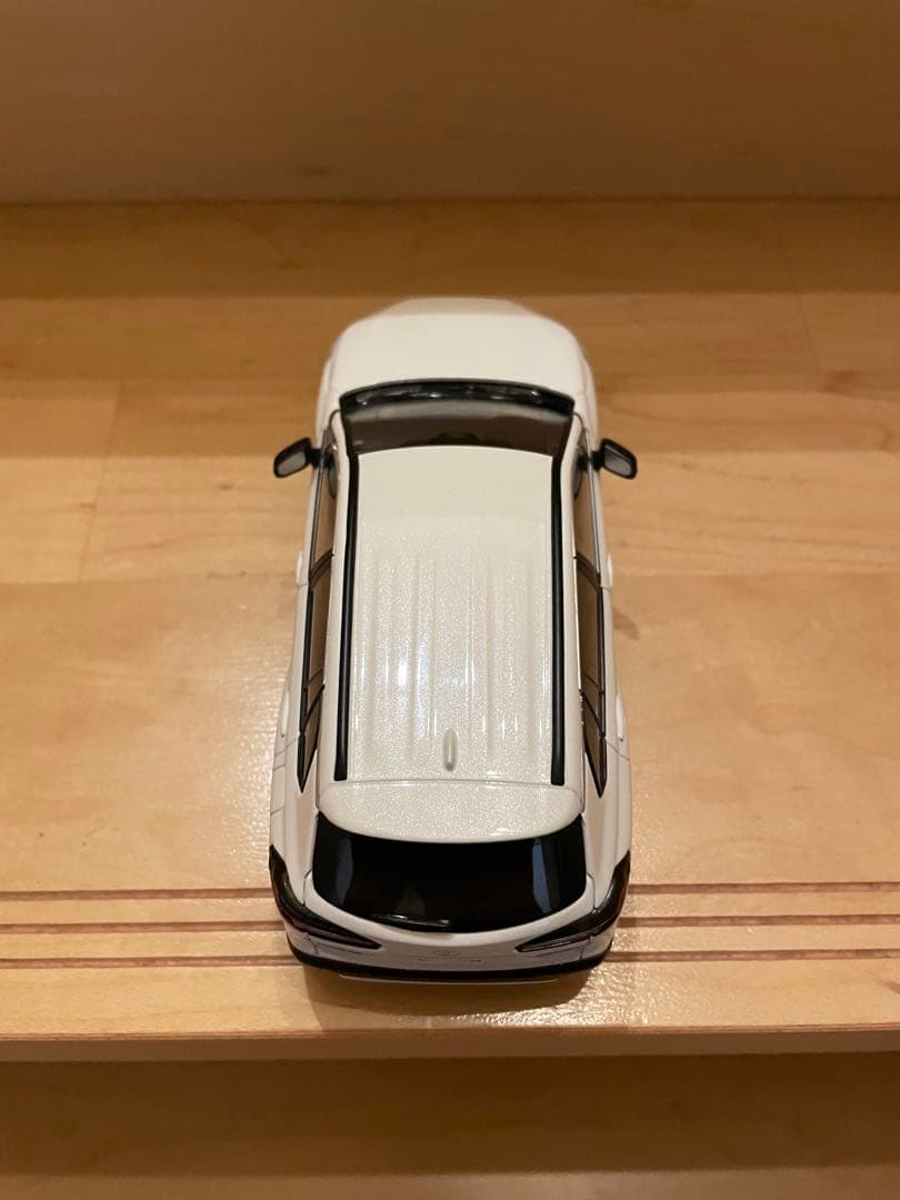 トヨタ　新型カローラクロス　カラーサンプル非売品