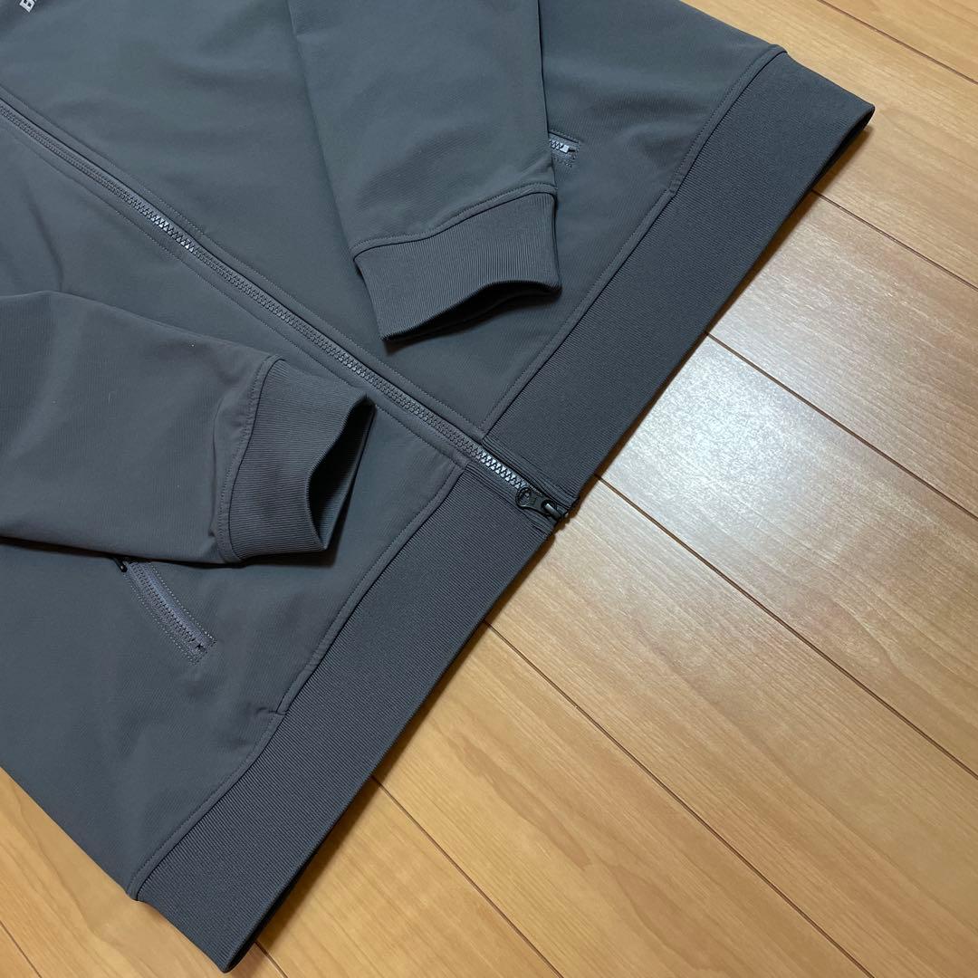 美品　2025 ブリーフィング　ゴルフ　ジップパーカー裏起毛　完売品　XL