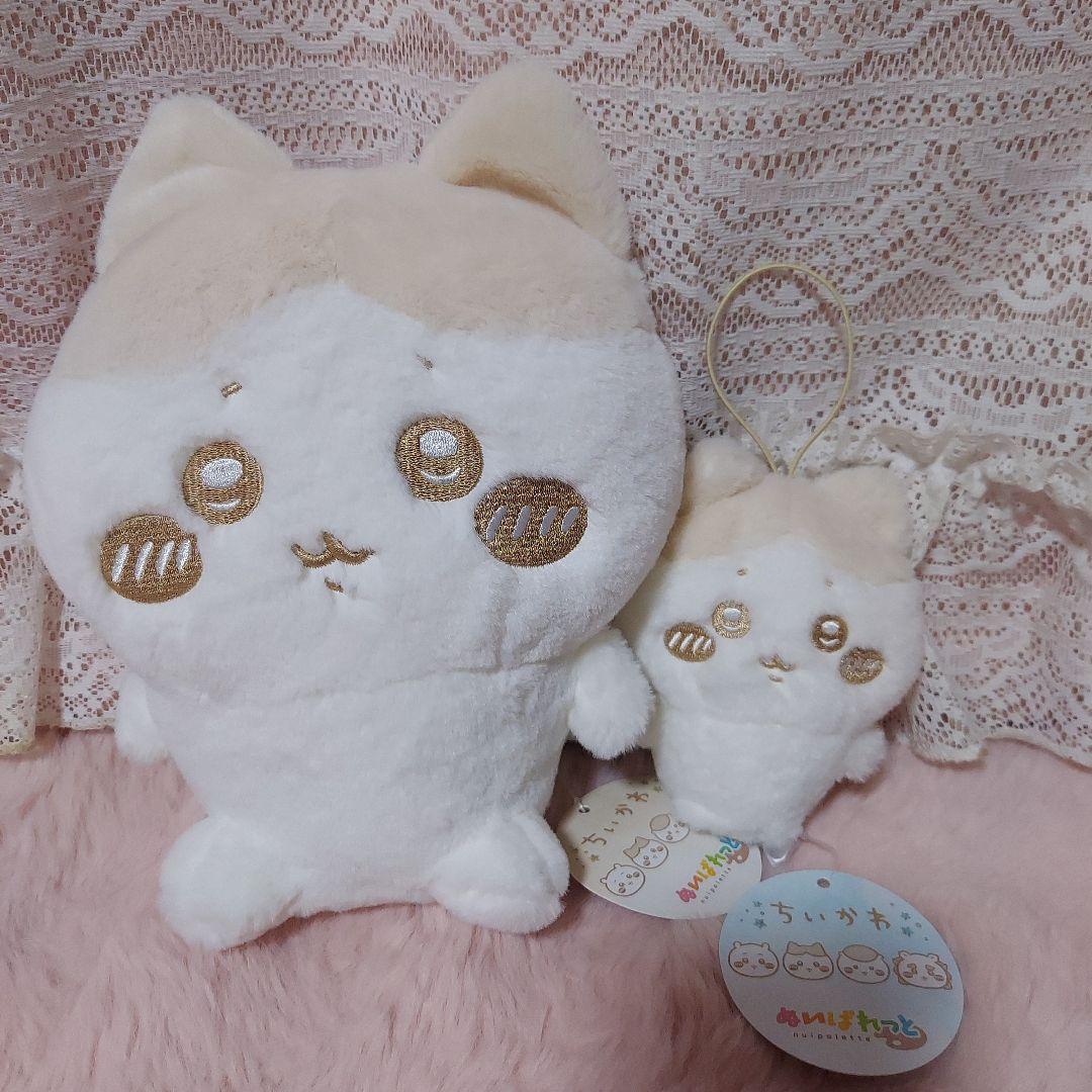 ちいかわ　ハチワレまとめ売り19点+おまけ8