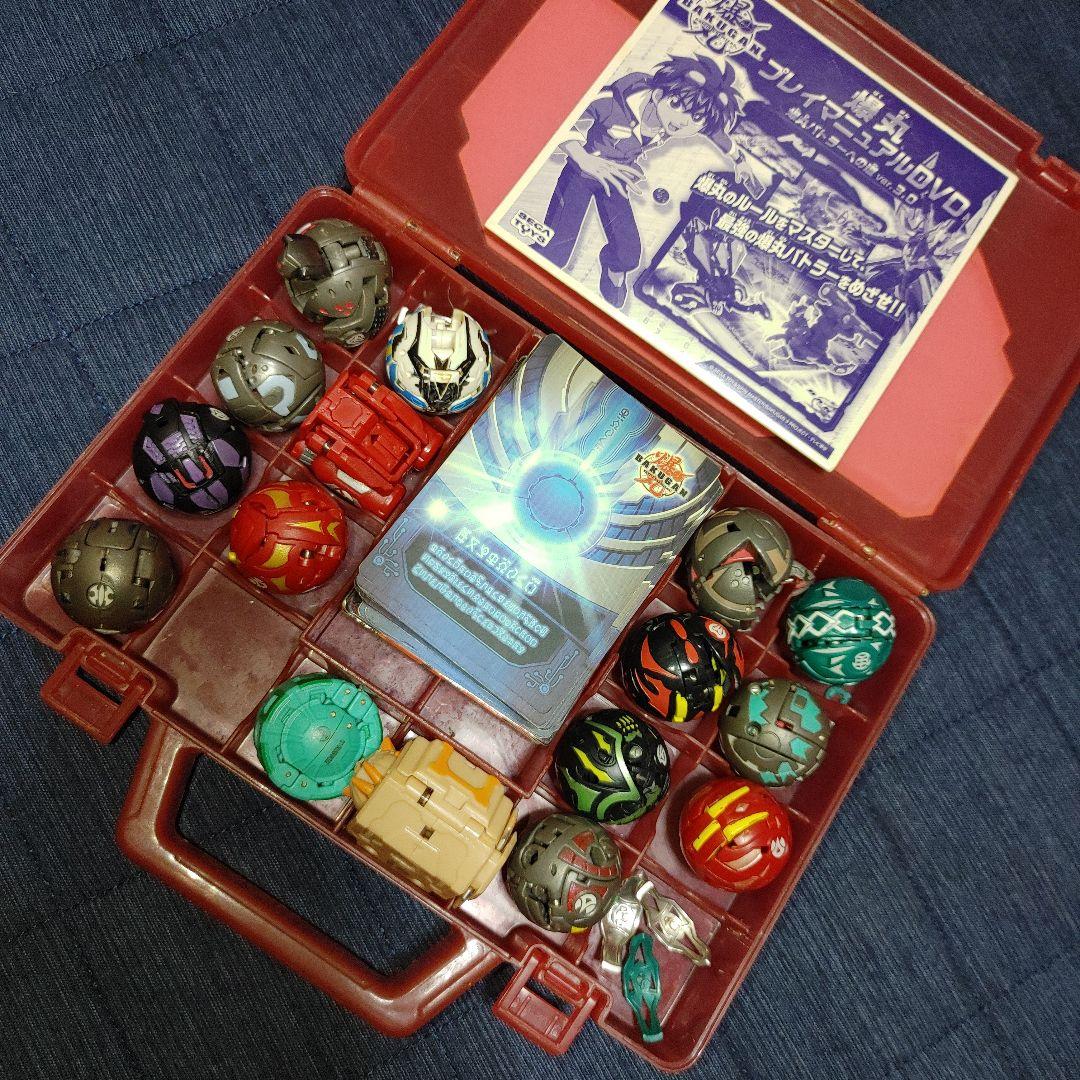 ◉まとめ売りのみ◉　　　　　 爆丸　カード　ケース　シール　DVD