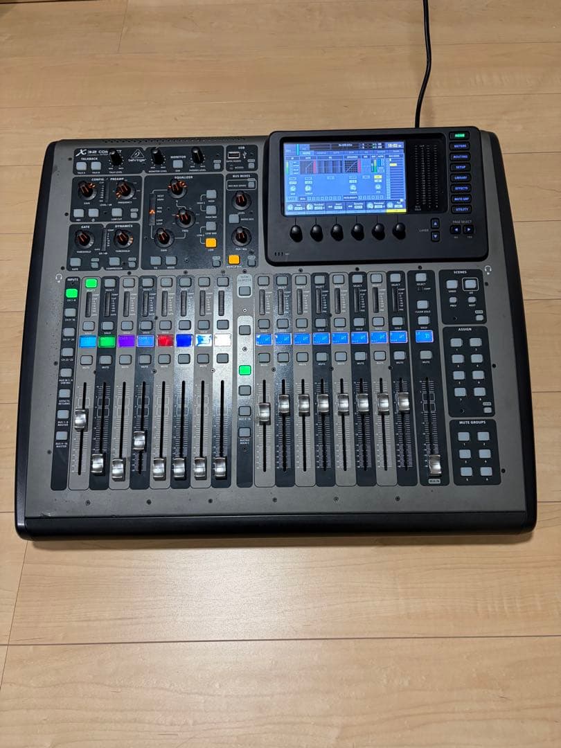 Behringer x32 compact デジタルミキ