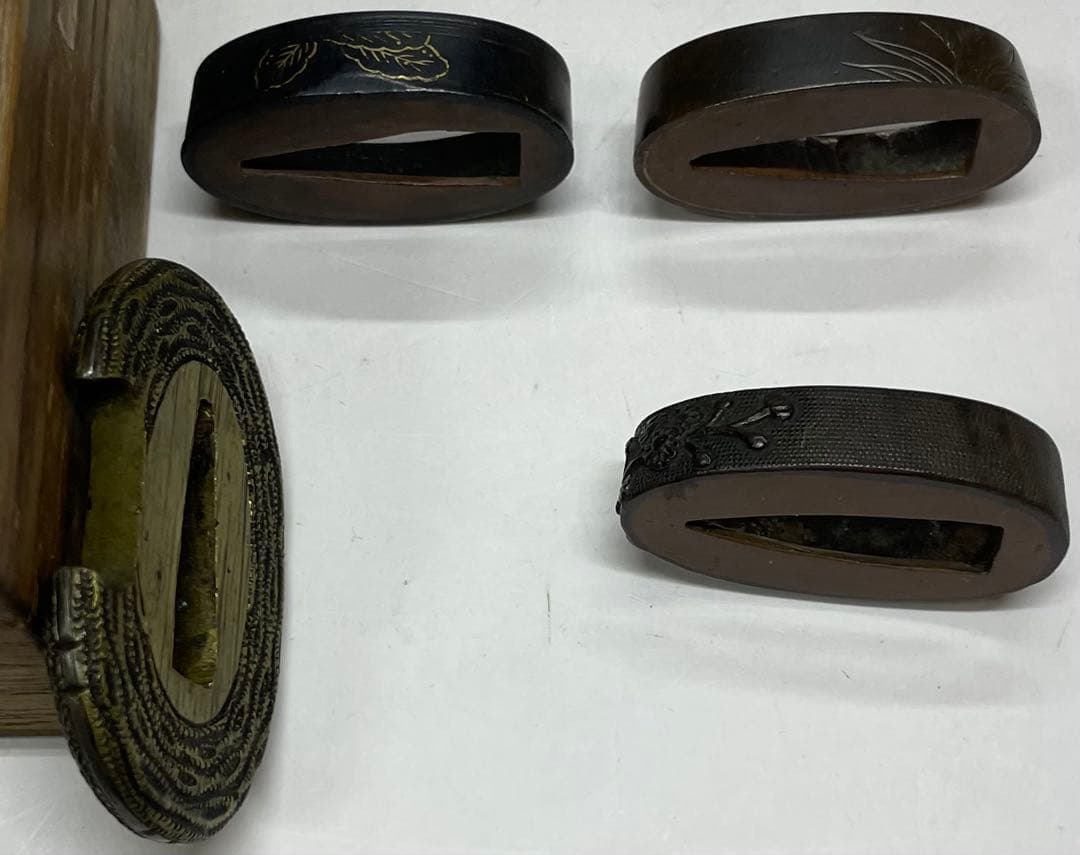 鍔　はばき　目貫　切羽　装具　日本刀　b3273