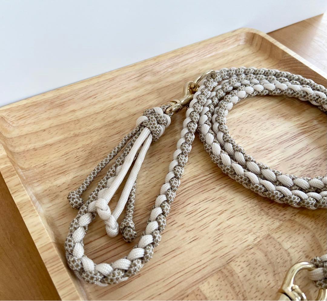 パラコードリード no.4