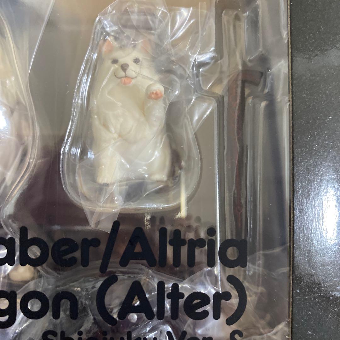 ねんどろいど セイバー〔オルタ〕新宿Ver.＆キュイラッシェ・ノワール