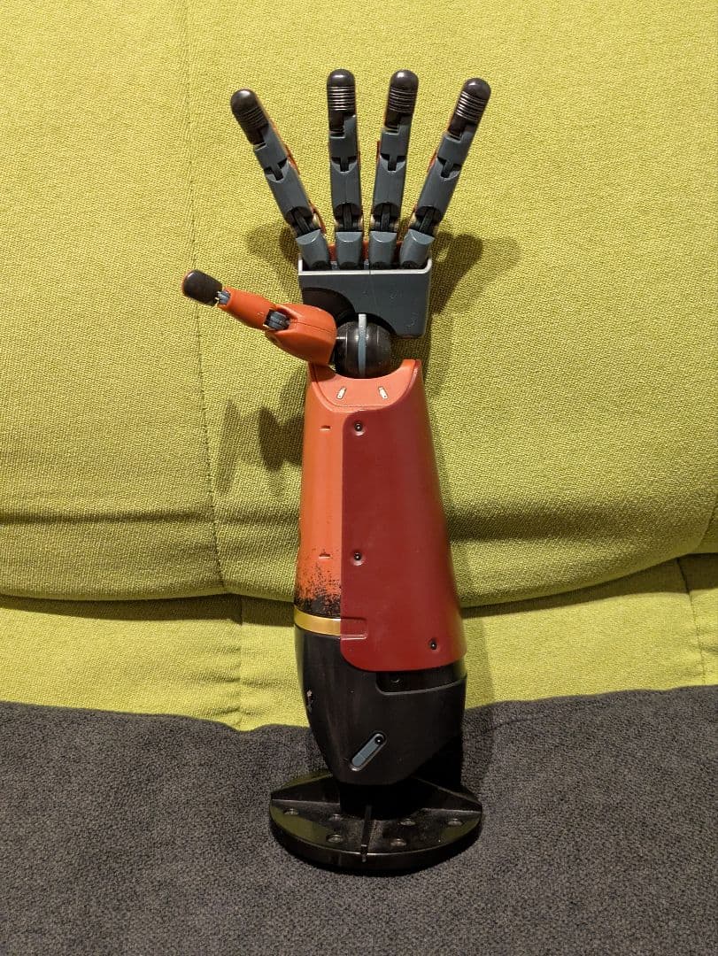 メタルギアソリッド バイオニックアーム 義手 1/2 レプリカ