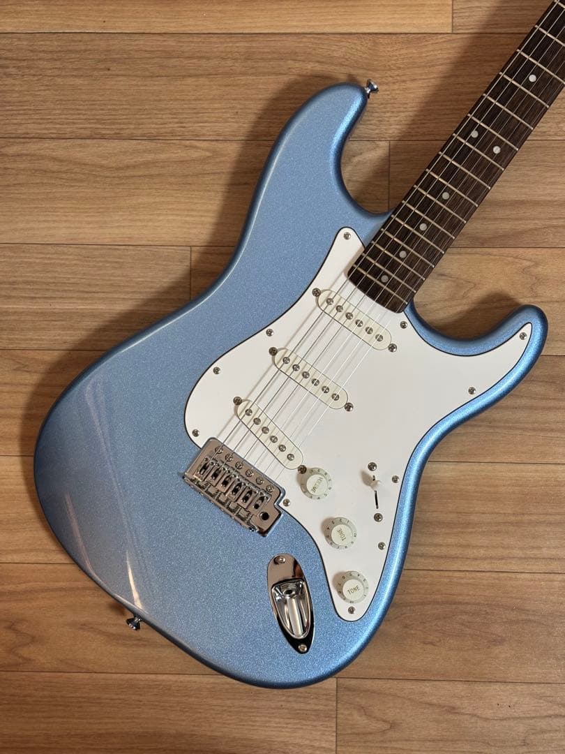ギター Squier FSR Affinity Stratocaster Blue