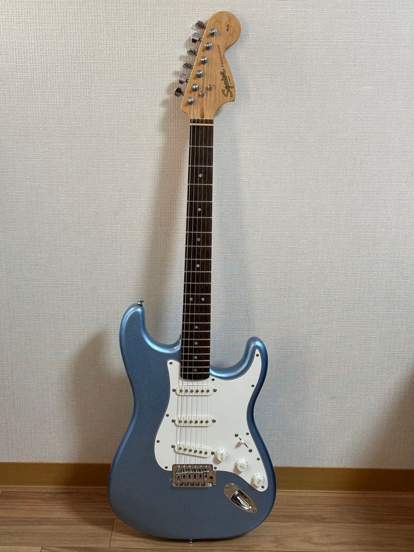 ギター Squier FSR Affinity Stratocaster Blue