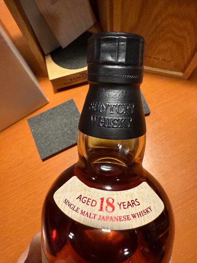 山崎18 年ミズナラ700ml