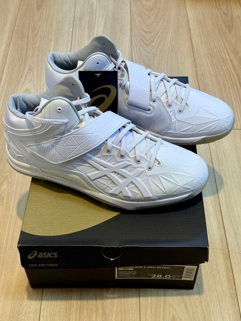 【新品未使用】28cm(白)アシックスGOLDSTAGE I-PRO SETDO