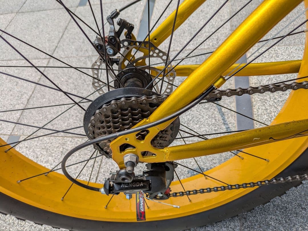 スノーバイク ファットバイク 26インチ 極太タイヤ ディスクブレーキ 7段変速