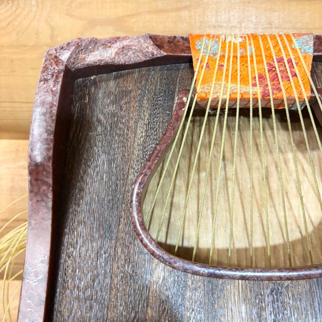 琴 十三弦 金蒔絵 並甲 すだれ彫り 13弦 和楽器