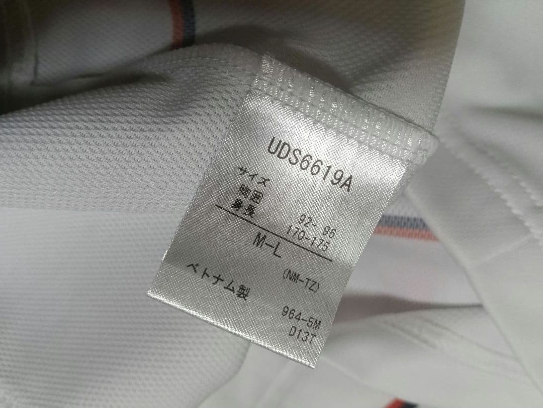 【激レア・美品】 FC東京 ネイサン・バーンズ サイン入り2016Aユニフォーム