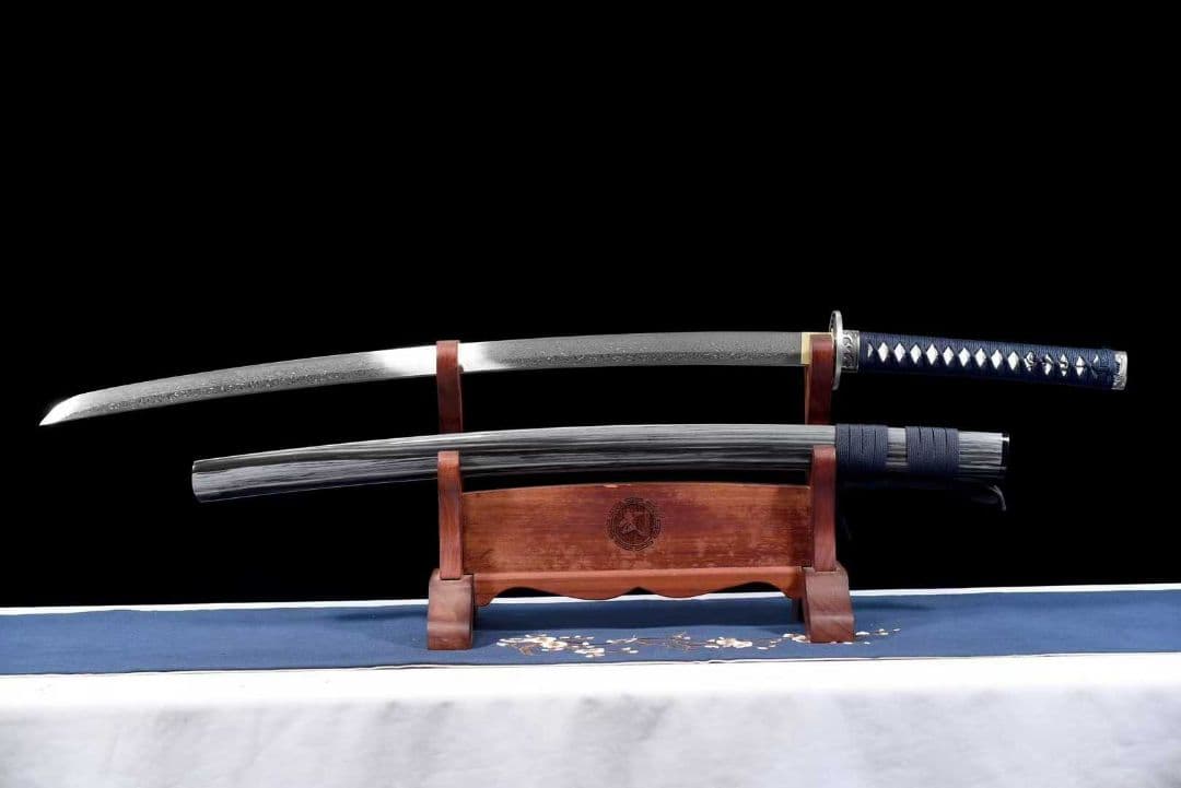 【幻の夜】古兵器 刀装具 日本刀　模造刀 居合刀 武士道 鑑賞用 美術刀 贈り物