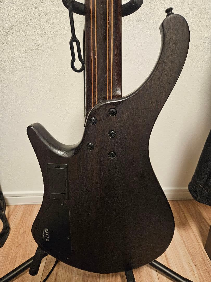 【たなか】Ibanez EHB1505MS BIF