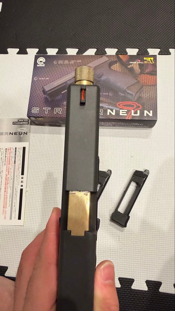 値下げ交渉可 carbon8 カーボネイト ストライカー9 CO2