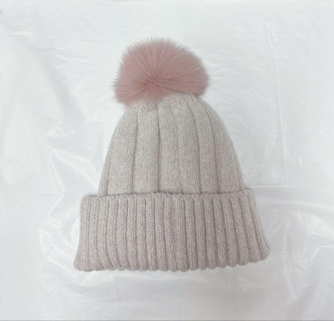 CHANEL ポンポン付きニット帽 ベージュ