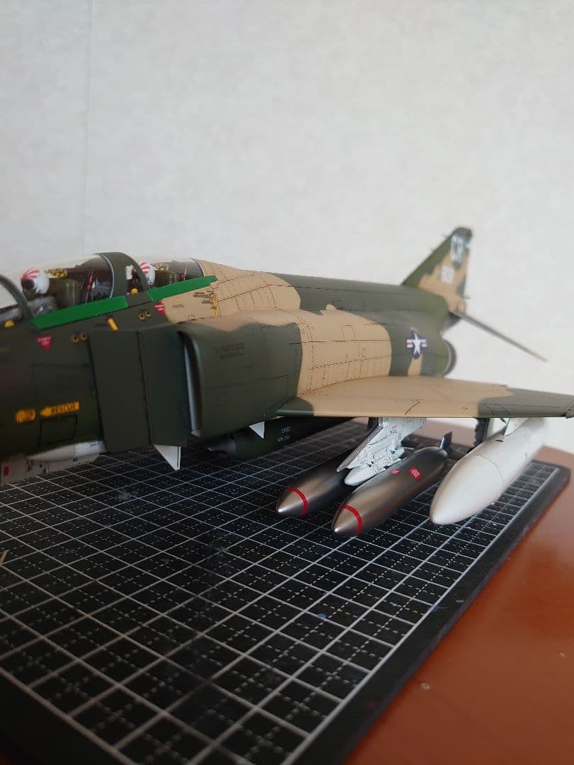TAMIYA タミヤ 1/48 F-4 ファントム 完成品