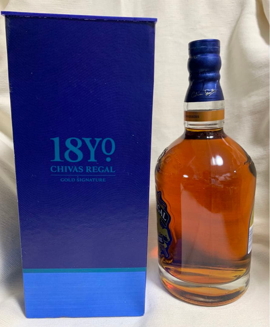 ウイスキー CHIVAS REGAL 18YR GOLD SIGNATURE 1L