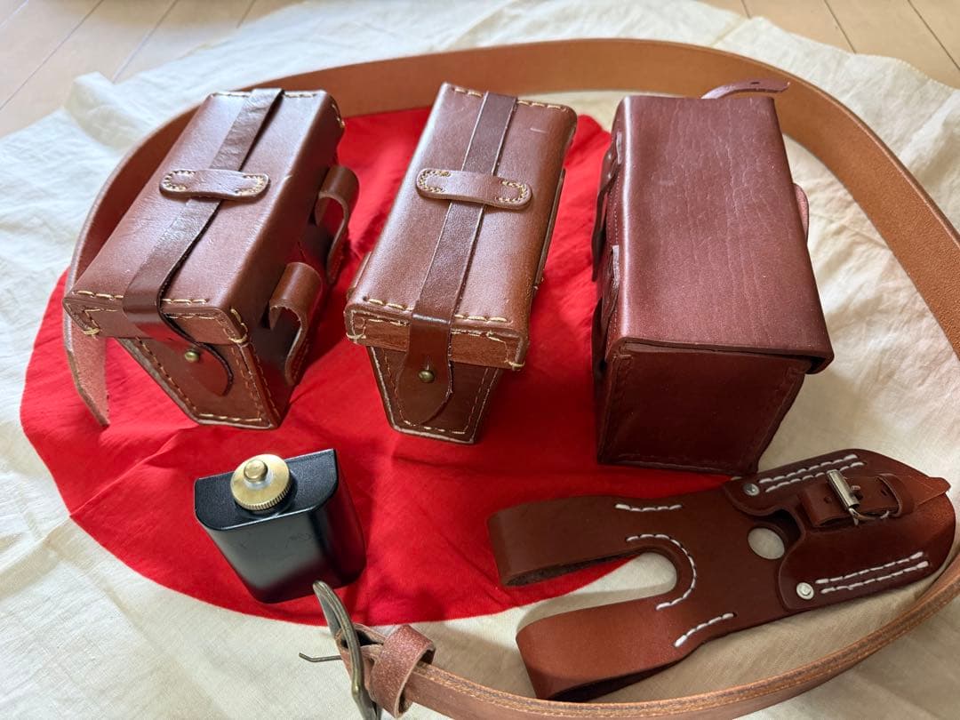 オイル缶付 日本軍弾薬盒,剣刺,帯革★兵士個人装備セット★B級品の複製品です★