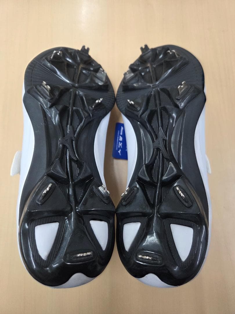 【新品】野球スパイク　26.5　ミズノ　ライトレボバディー　11GM212001