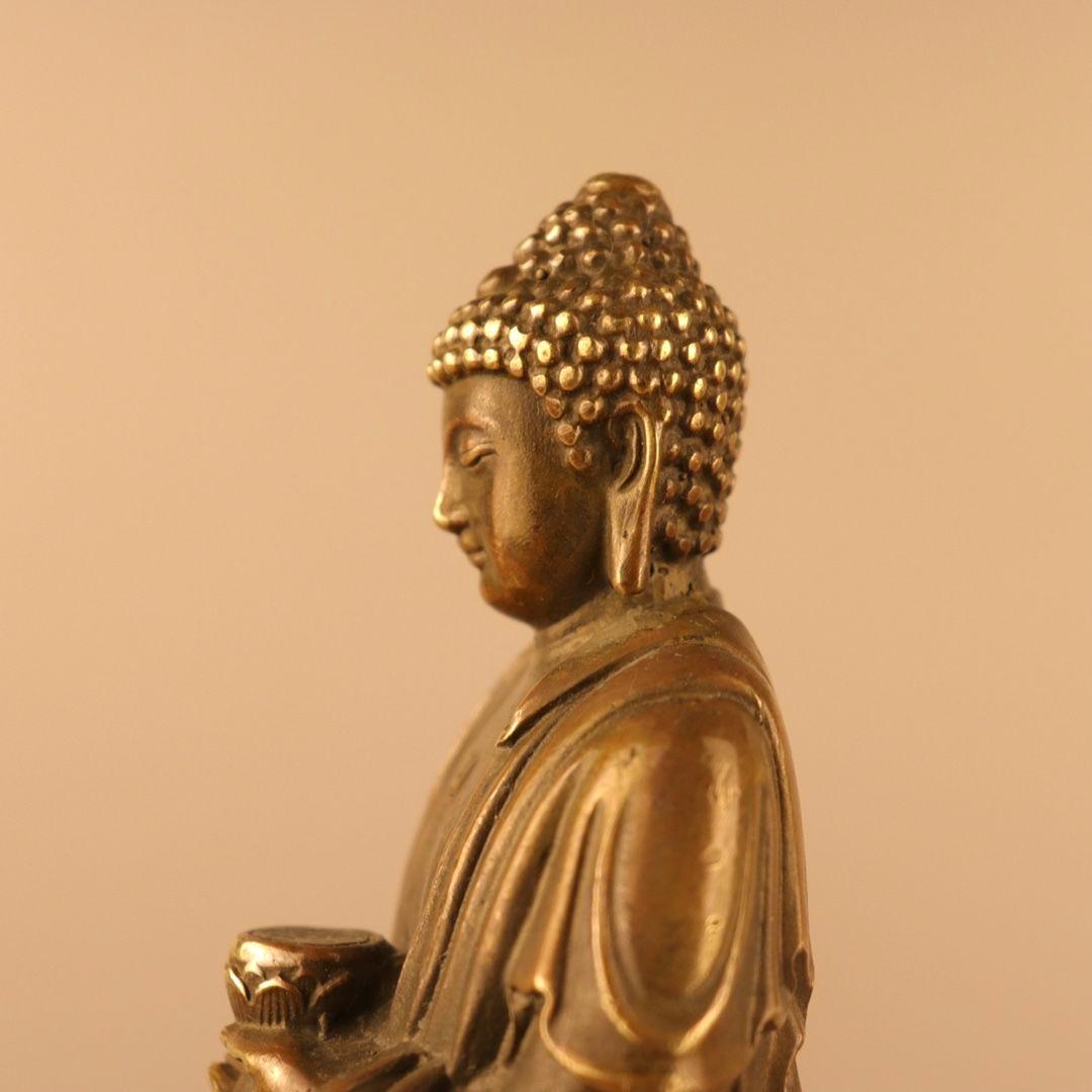 仏教美術 仏像駅蓮華釈迦如来仏様 銅製 銅器