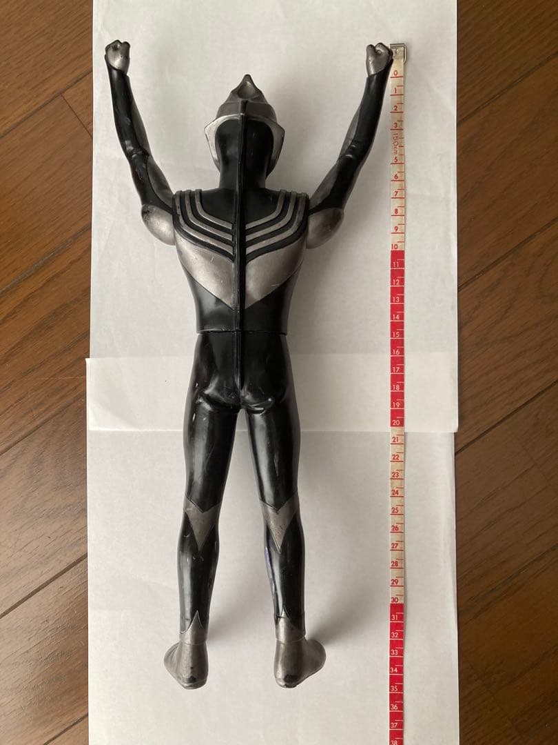 ウルトラマンティガ　ダーク　33cm
