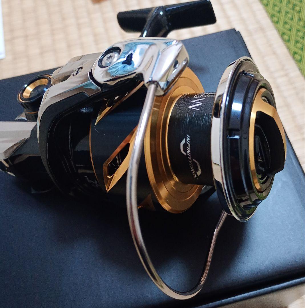 Shimano 20ステラSW6000HG スピンニングリール