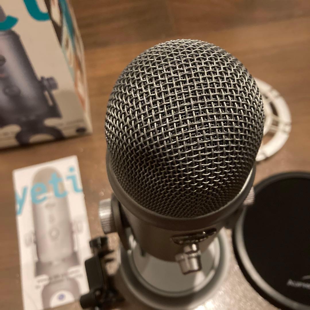 Blue Yeti ゲーミングマイク スペースグレイ