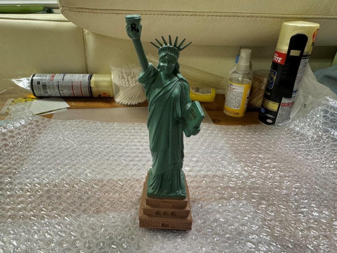 GTA IV The Statue of Happiness 純正非売品