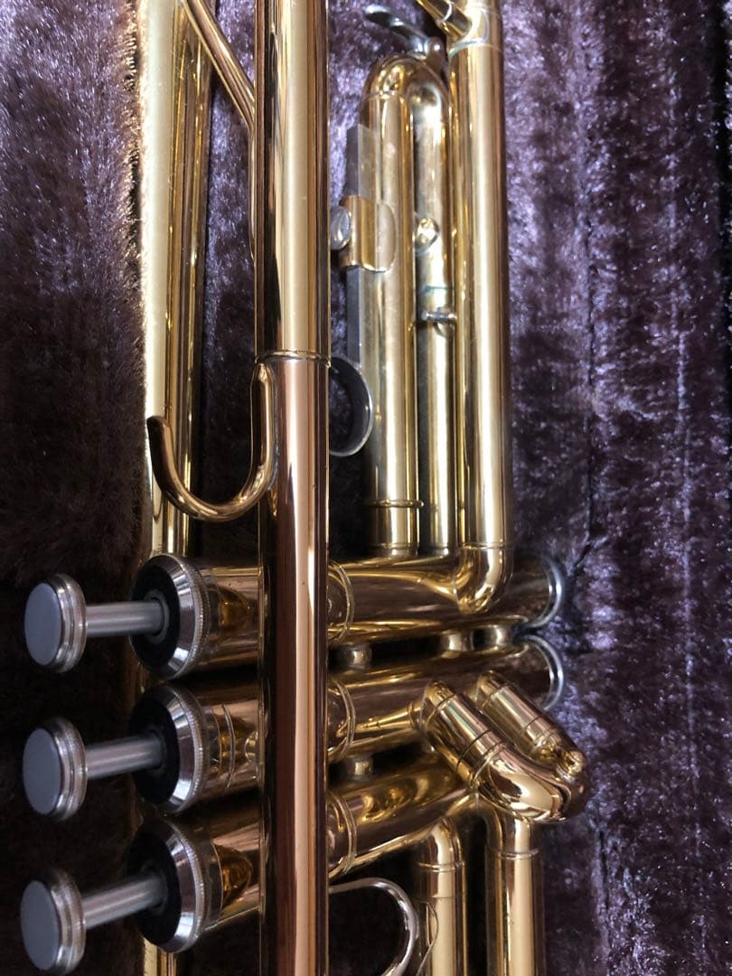 ヤマハ　トランペット　2335