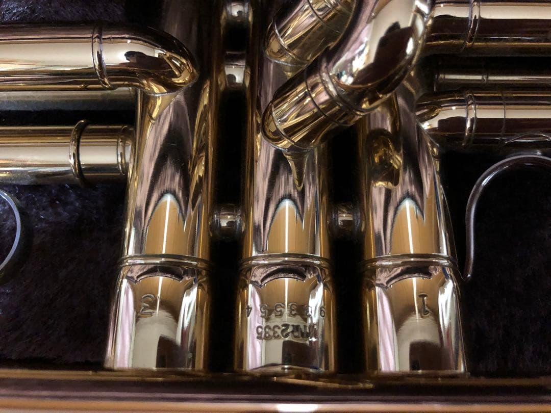 ヤマハ　トランペット　2335