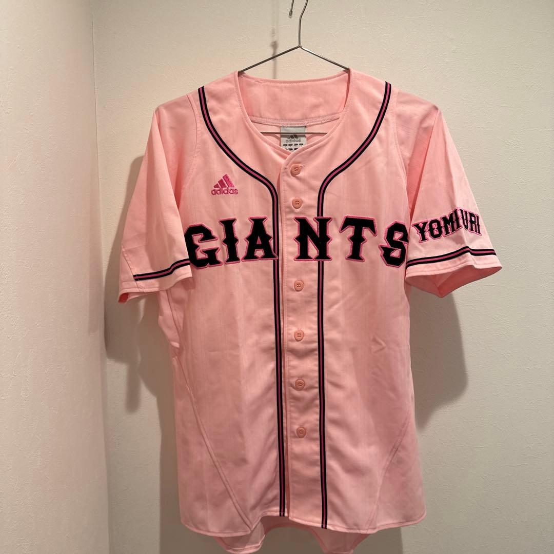 野球　読売ジャイアンツ　ユニフォーム　ピンク