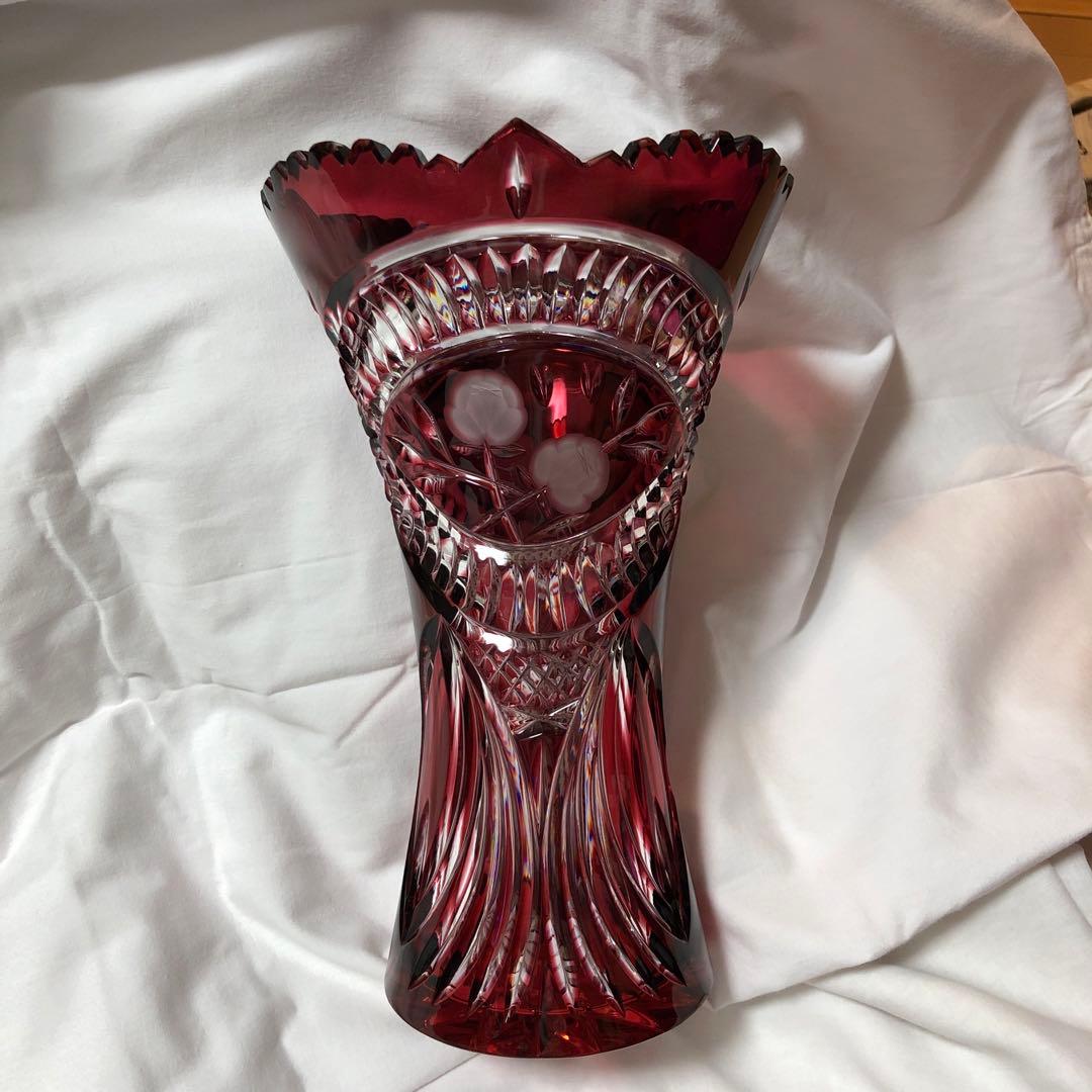 赤いガラスセール