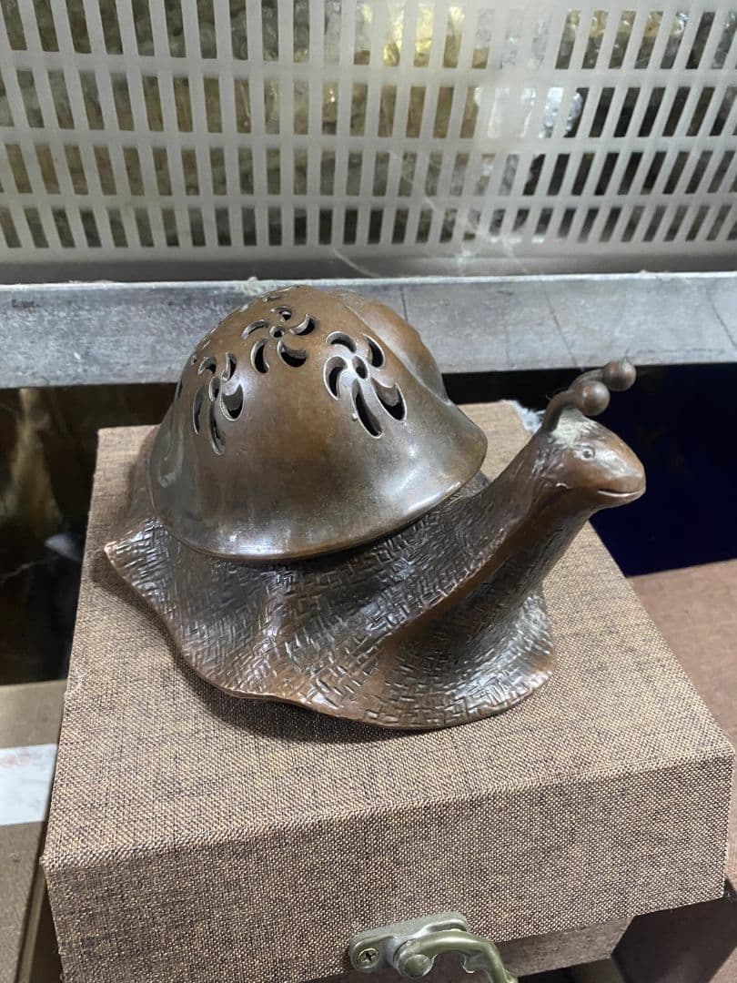 蝸牛燻香炉 檀香炉 室内盤香炉 茶道具 香道具 工芸品 美術品 置物